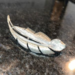 Vintage brooch pin